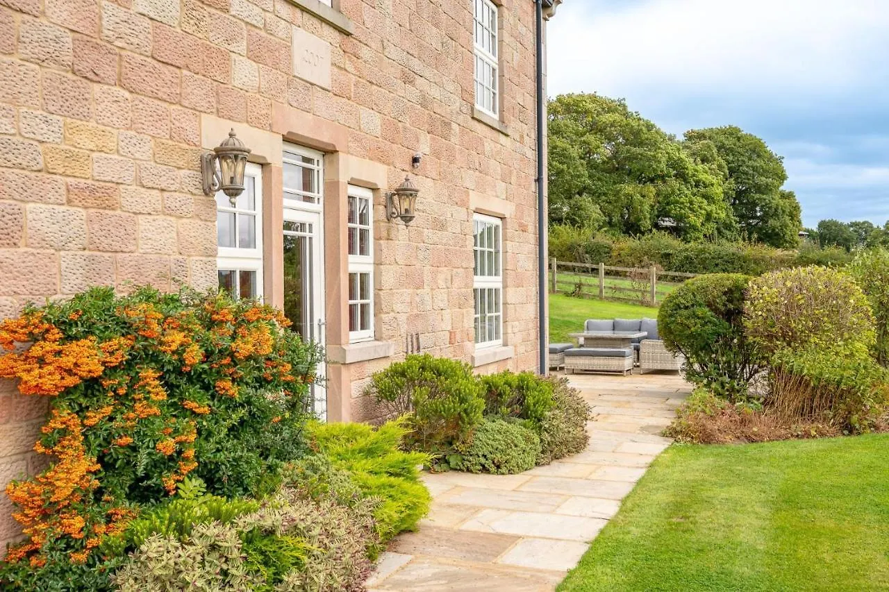 Tinkers Folly Villa Harrogate Holiday home