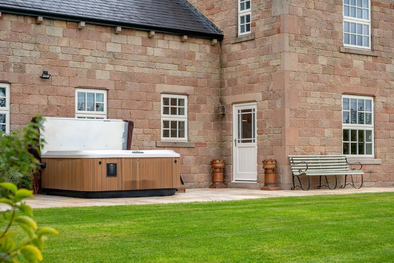 Holiday home Tinkers Folly Villa Harrogate